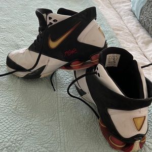 Men’s size 12 vintage Flight nike high top sneaker